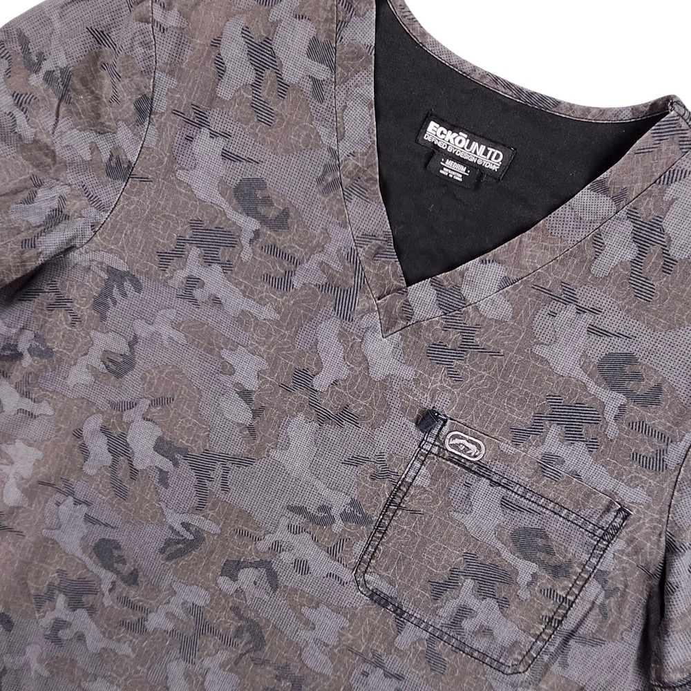 Ecko Unltd Scrub Top Mens Medium Camo Brown Gray V-Neck EU2650